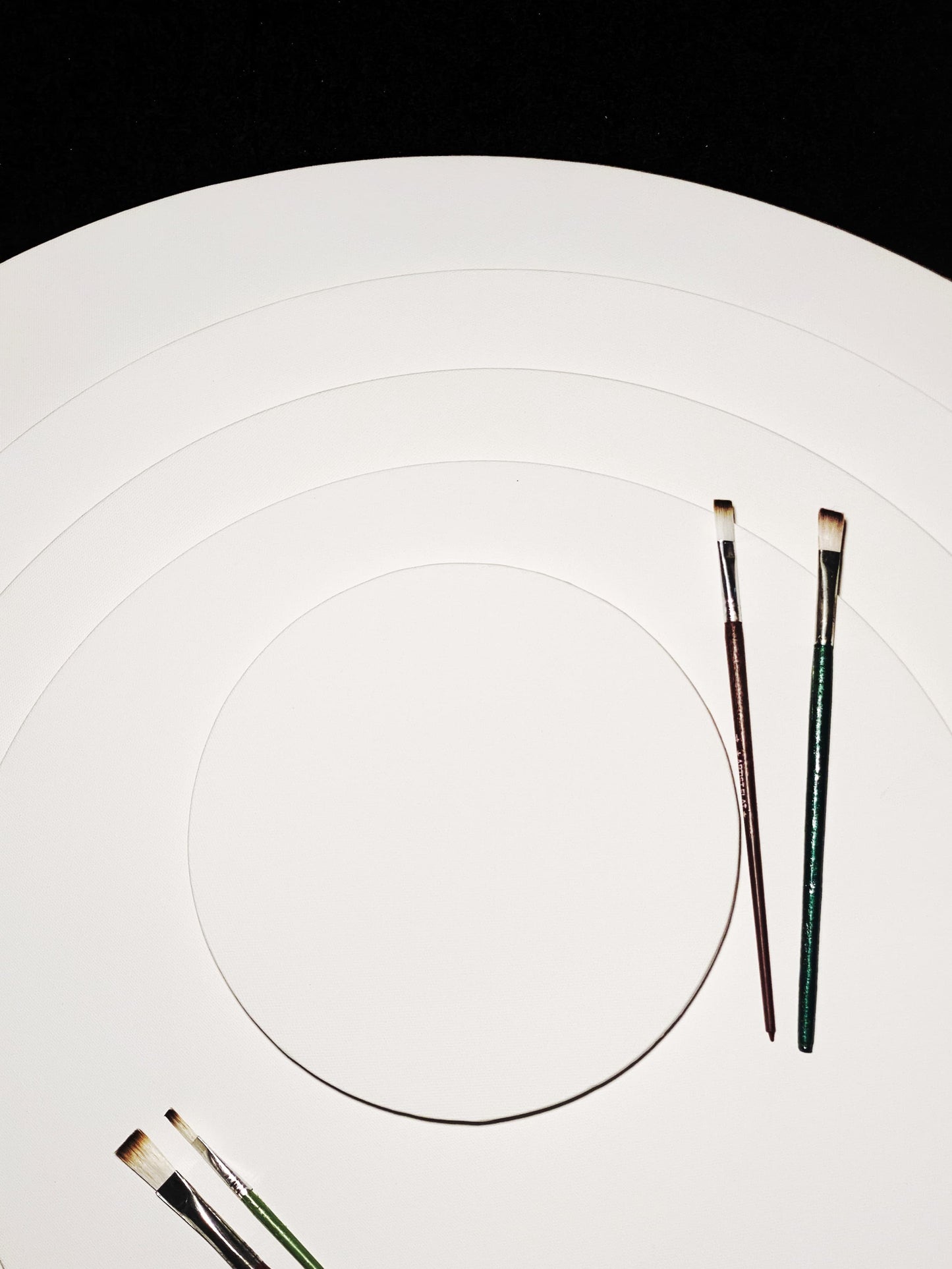 Round Professional Pre Stretched Canvas 380 GSM (11 Oz) | 100% cotton | Artist Grade | Multiple Sizes